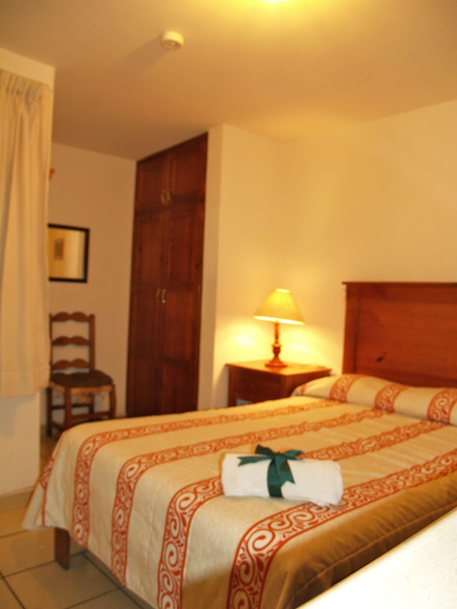 Hotel Y Posada Refugio Independencia Morelia Eksteriør billede