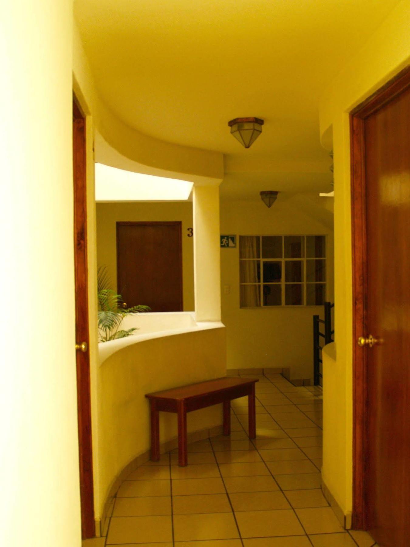 Hotel Y Posada Refugio Independencia Morelia Eksteriør billede